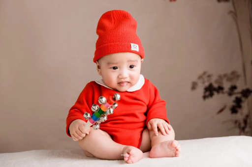 南充六个月宝宝总是摇头